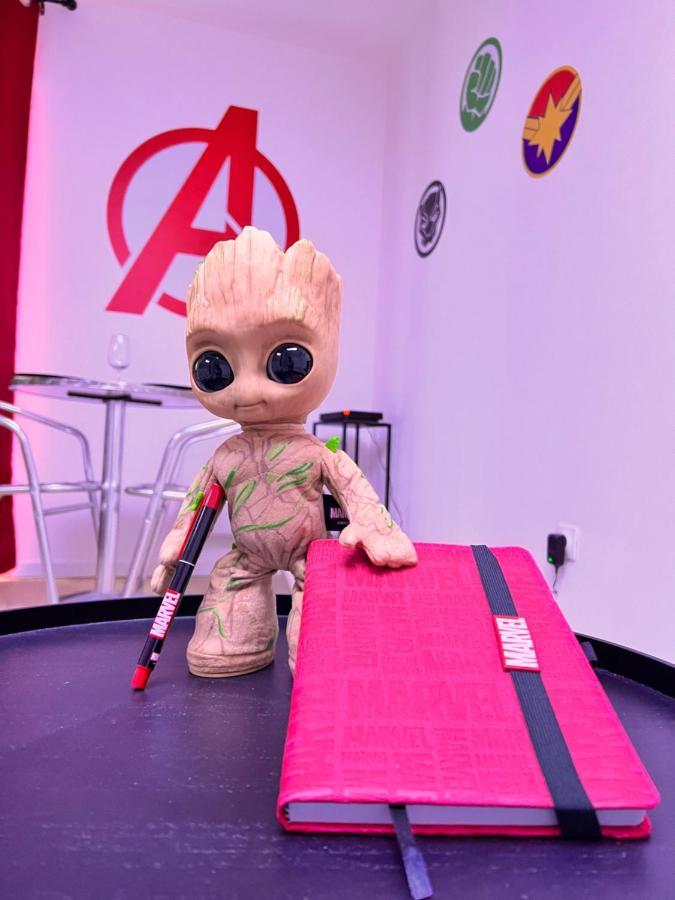 Le Marvel - Avengers Apartment Bedarieux Bagian luar foto