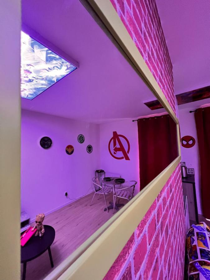 Le Marvel - Avengers Apartment Bedarieux Bagian luar foto